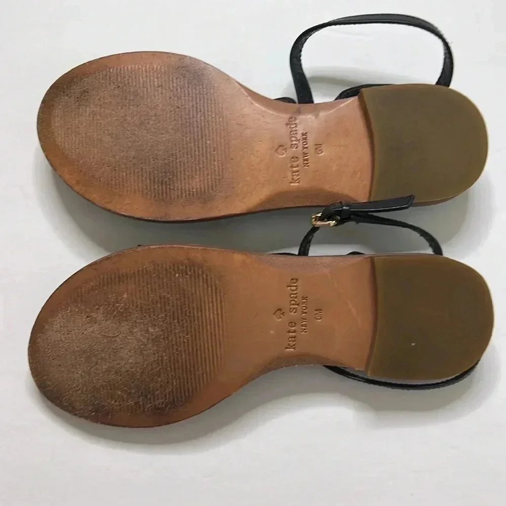 Kate Spade Caryl rosette leather flat sandals size 6m